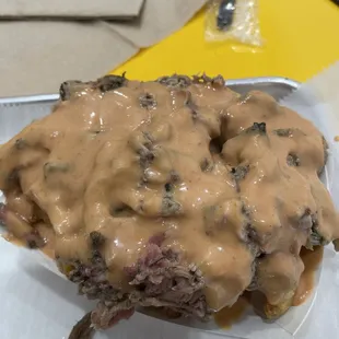 The Deacon fries--there could have been more fries on a larger surface. Fries are cheap!!