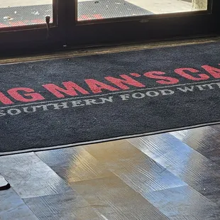 Random pic of the entrance