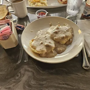 Biscuits and gravy