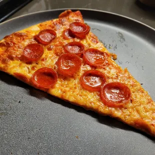 Pepperoni pizza