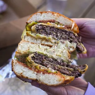 Big Mac Burger - IG: @nelson_eats