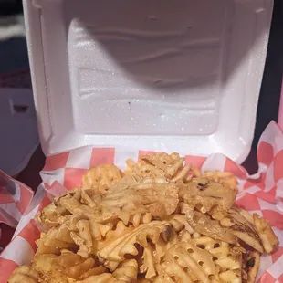 Large waffle fries (huge)