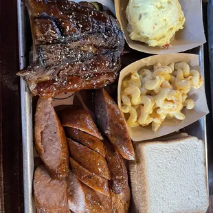 Combo 2 meats ribs and sausage. Potato salad, macaroni cheese