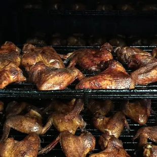 H When was last time you saw a smoker full of chicken wings.!!