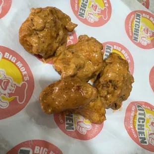 Boneless wing (smoked jalapeño chipotle)