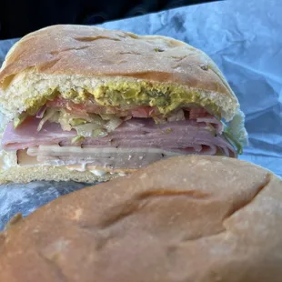 Ham and turkey sandwich with the fixings