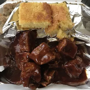 BBQ Rib Tips and cornbread - both delicious!!