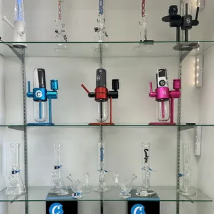We are an authorized reseller for some of the best glass in the industry including: ROOR, Studenglass, and Cookies.