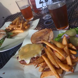 Kids Small Mouth Burger