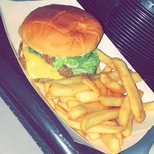 Soul burger with fries