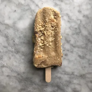 Banana Cream pop with Vanilla Wafer
