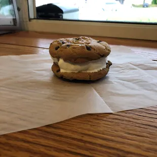Made to order ice cream sandwiches!