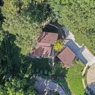 Drone photography included on our listings! Colonial Acres Home our team sold!