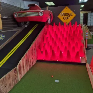 Creative mini golf course
