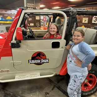 Jurassic park jeep replica on hole 17!