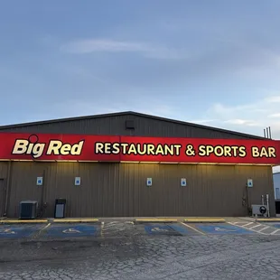 Big Red Restaurant & Sports Bar
