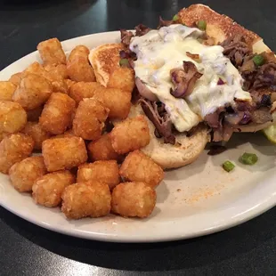 Philly Cheesesteak Sandwich &amp; Tots