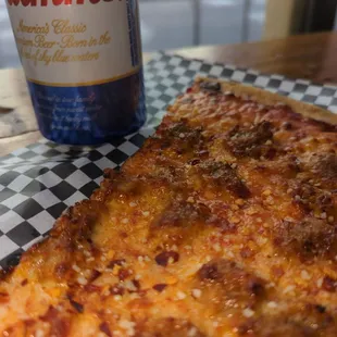Pizza and a beer.
