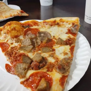 Meat pizza