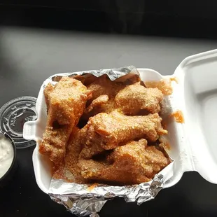 bbq chicken, chicken wings, fried chicken, chicken wings and fried chicken, bbq wings, food, poultry, chicken, fried chicken wings
