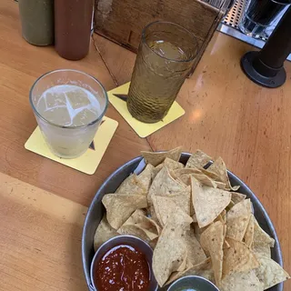 Chips & Salsa