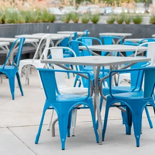 Big Star Mariscos outdoor patio, heating available