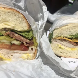 Both sandwiches had same ingredients requested. Made by different people. Very disappointed when I opened my sandwich.