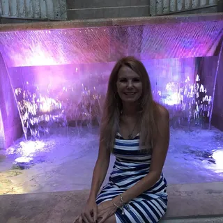 Lisa B.