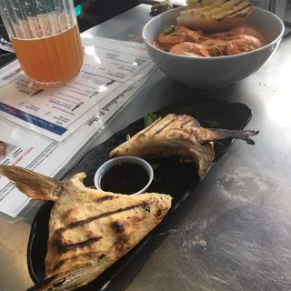 Hamachi Cheeks 2pc