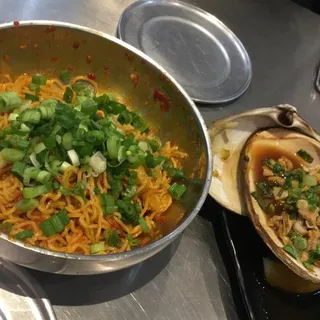 chili oil dry ramen