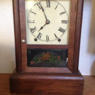 This is an old clock I got years ago at one of Big Valley&apos;s Estate Sales, love it!