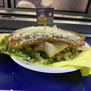 Súper Patacón de Pollo