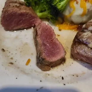 RARE STEAK