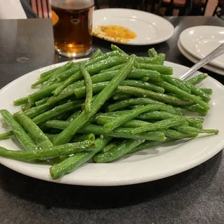 144. String Bean in Fresh Garlic Sauce