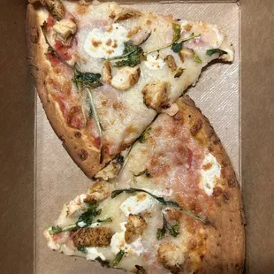 Cauliflower crust  pizza