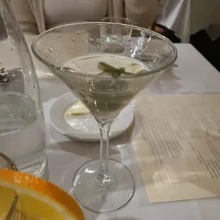 Vodka martini - shaken! Not stirred