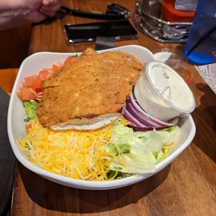 Crispy chicken salad