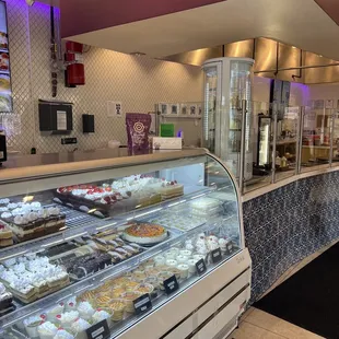sushi and sashimi, interior