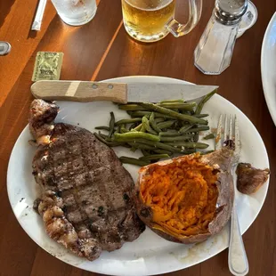 12oz New York strip, sweet potato, green beans