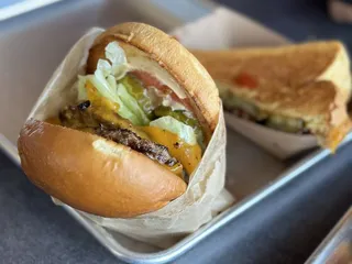 Pure Burger Bar