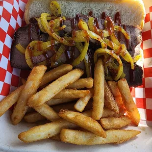 TriTip Sandwich and fries