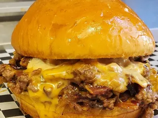 Fast Eddie’s Burgers