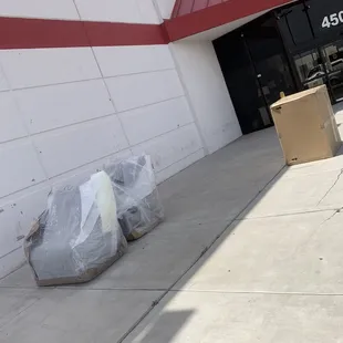 My furniture outside before I arrived, employees told me that wasn't mine when I said something to them when I'm reality it was.