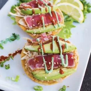 Ahi tostadas