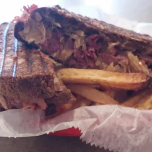 Best Reuben ever.