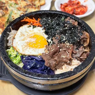 @martiwantsmore. Hot stone bibimbap
