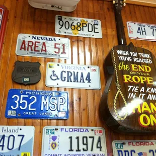 Love the decor!!!! Lots to look at!!!
