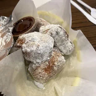 Beignets with chocolate sauce