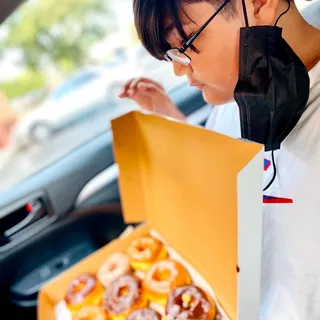 1 Dozen fancy