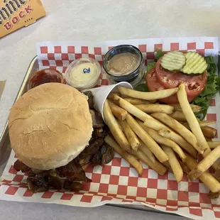 Delicious single patty. 8 ounces.